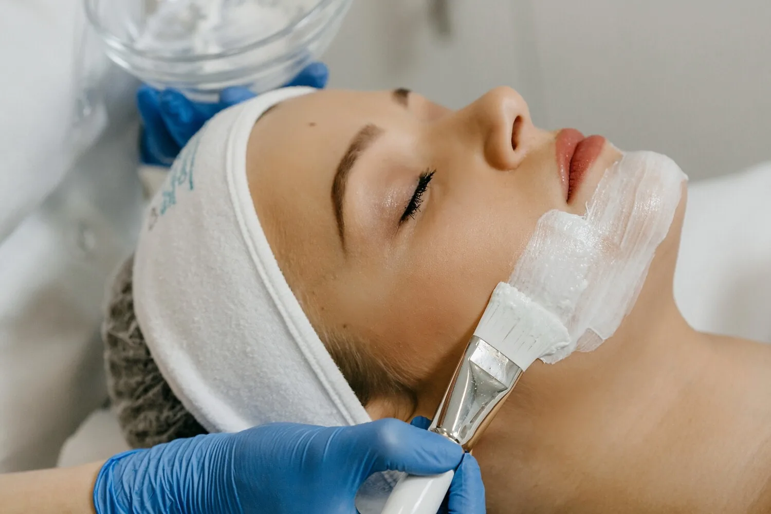 Consultation préparatoire avant une séance laser à MS Clinic